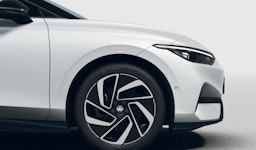 valkoinen Volkswagen ID.7 2025 kuva 5.