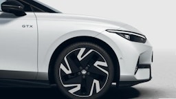 valkoinen Volkswagen ID.7 2025 kuva 5.