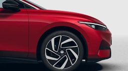 punainen Volkswagen ID.7 2025 kuva 5.