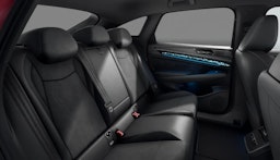 punainen Volkswagen ID.7 2025 kuva 11.