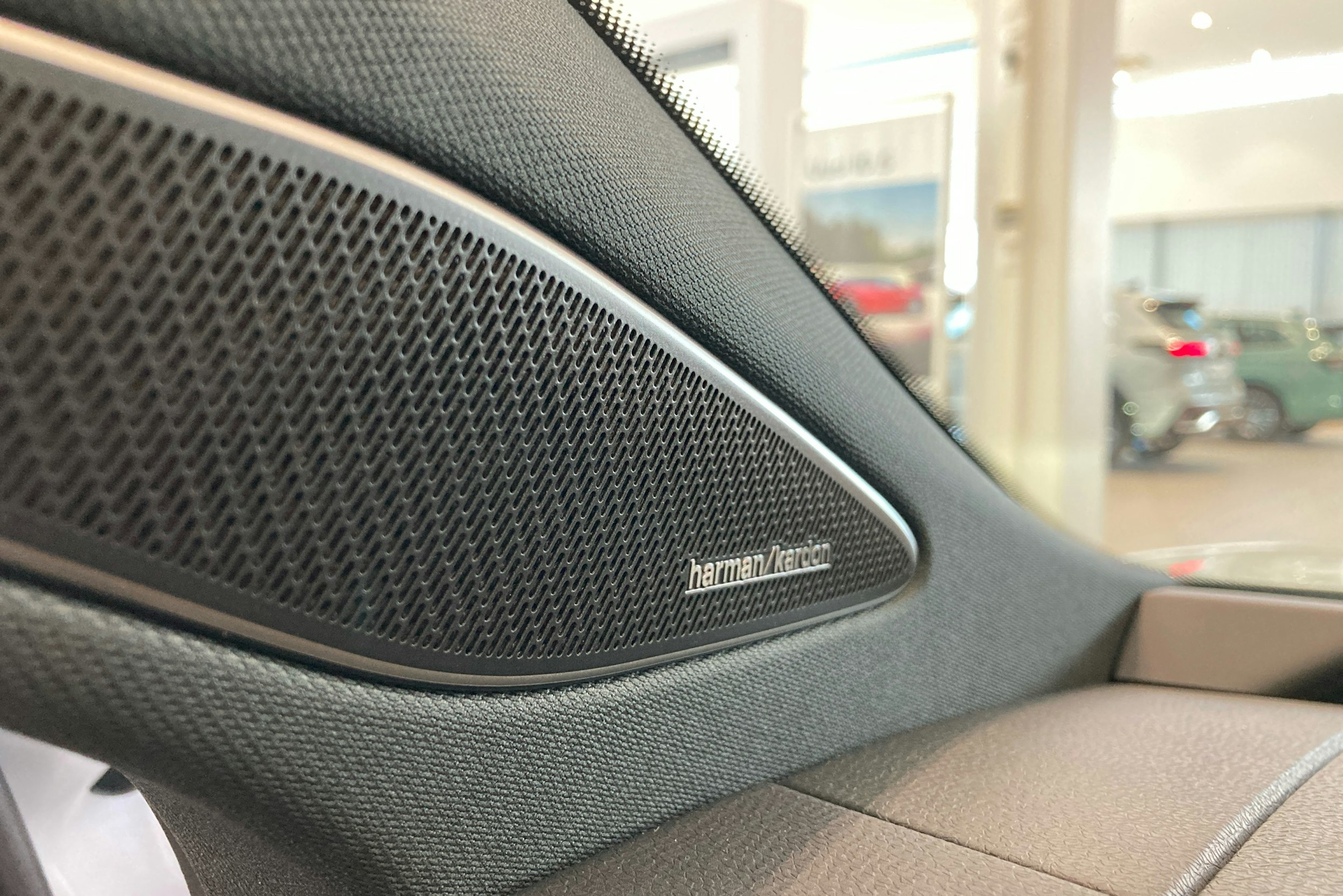valkoinen Volkswagen ID.7 2025 kuva 18.