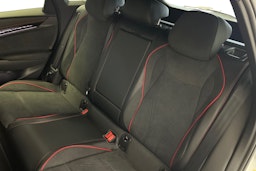 valkoinen Volkswagen ID.7 2025 kuva 8.