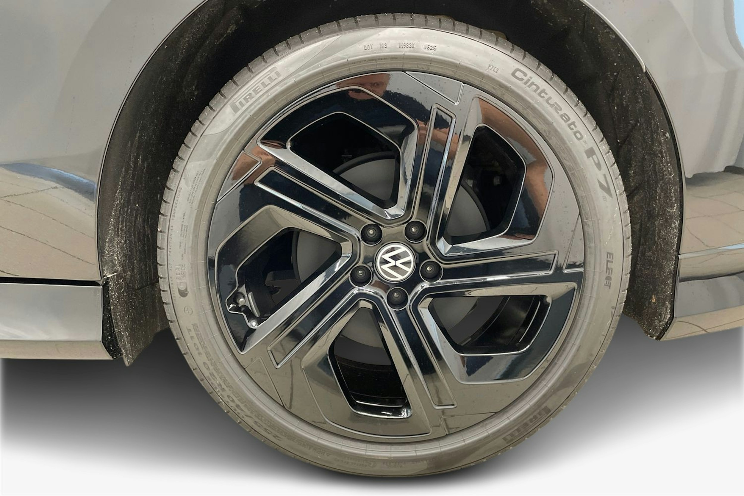 musta Volkswagen ID.7 2025 kuva 9.