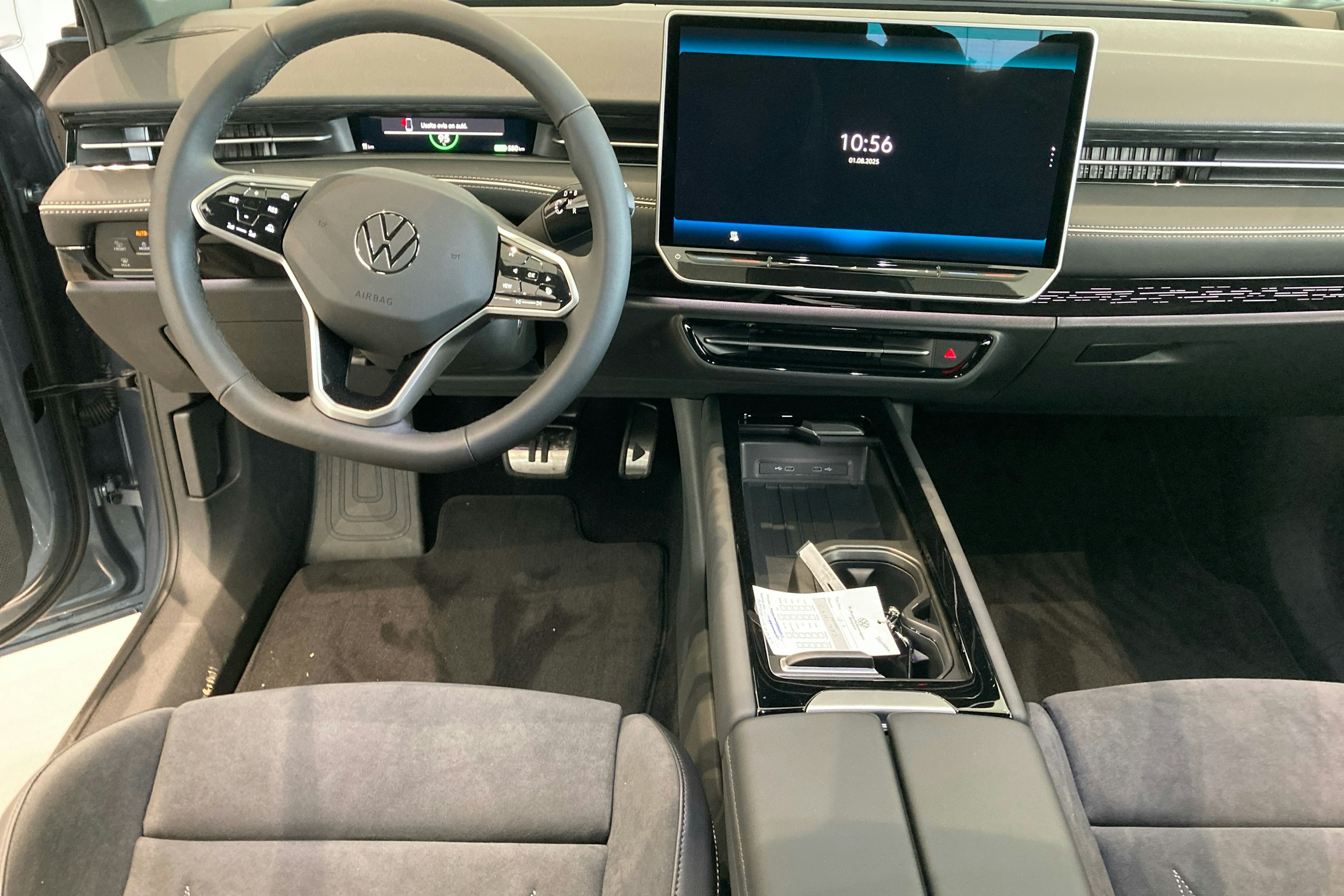 sininen Volkswagen ID.7 2025 kuva 7.