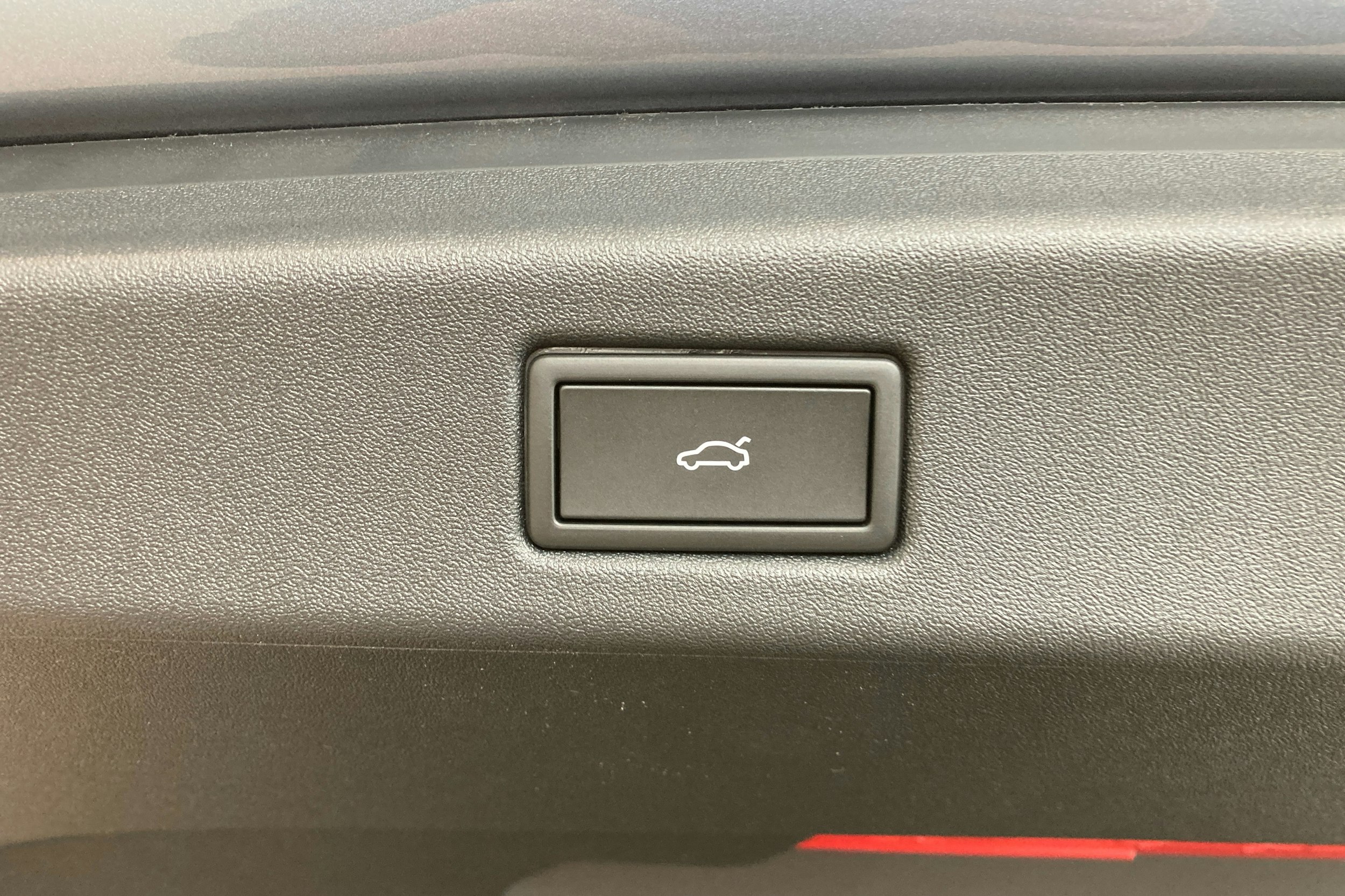 sininen Volkswagen ID.7 2025 kuva 19.
