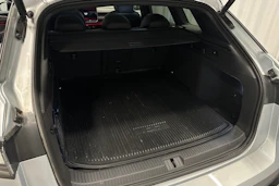 harmaa Volkswagen ID.7 2025 kuva 40.