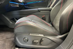 Sininen Volkswagen ID.7 2025 kuva 11.