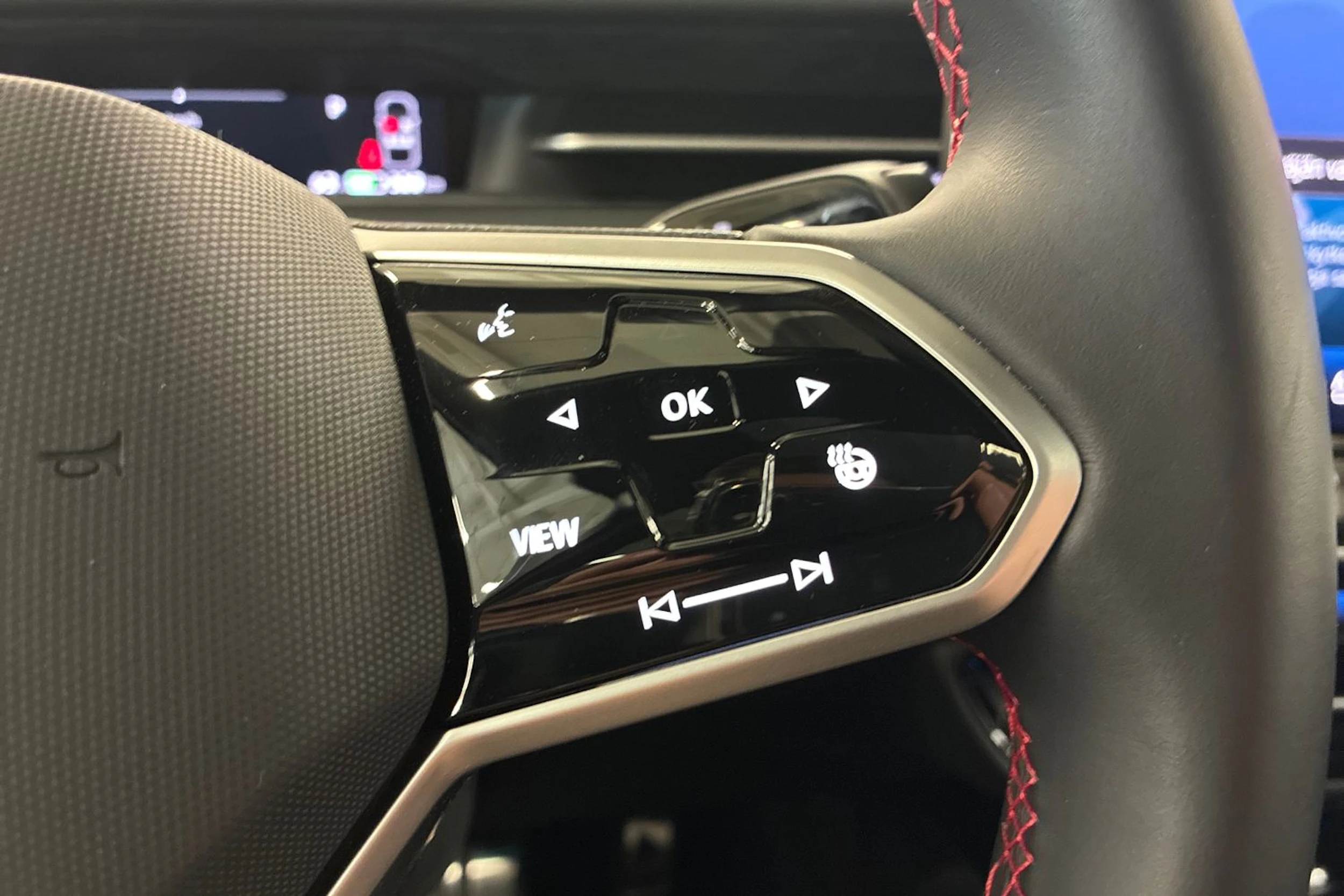 Sininen Volkswagen ID.7 2025 kuva 14.