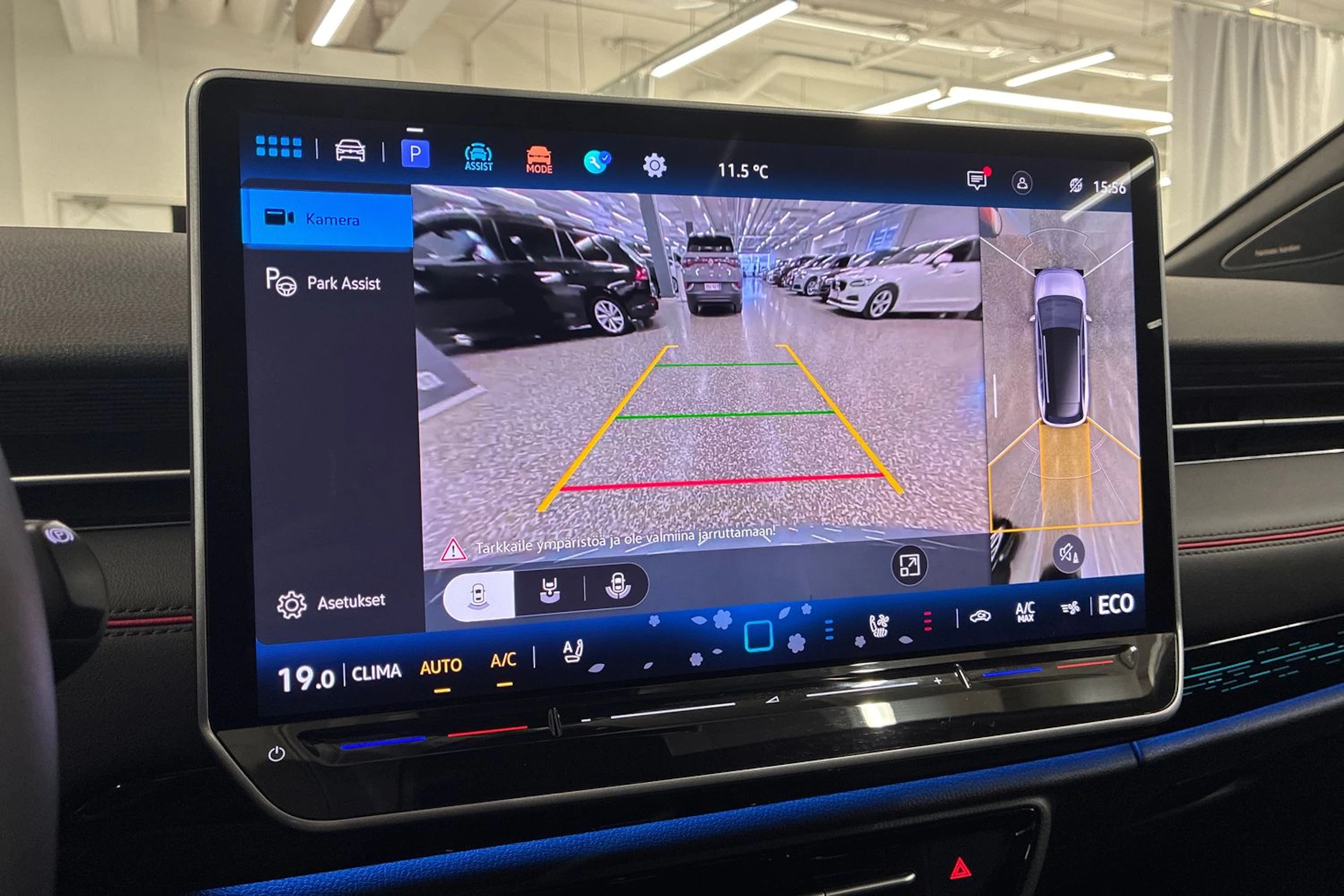 Sininen Volkswagen ID.7 2025 kuva 17.