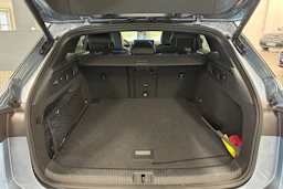 Sininen Volkswagen ID.7 2025 kuva 19.