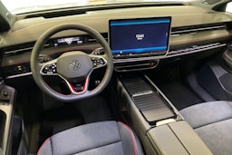 met. harmaa Volkswagen ID.7 2025 kuva 7.