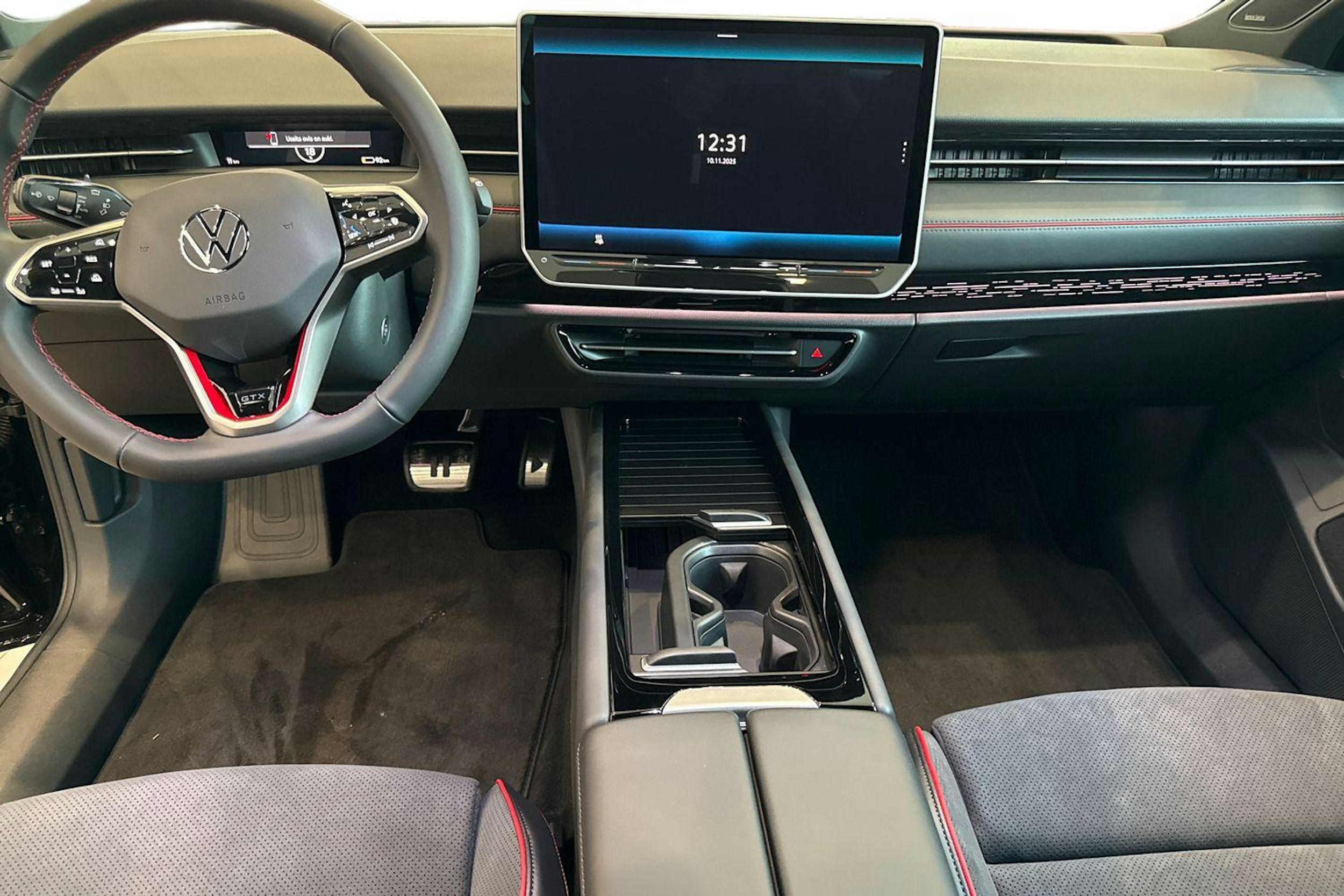 musta Volkswagen ID.7 2025 kuva 7.