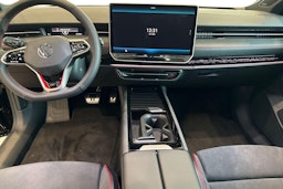 musta Volkswagen ID.7 2025 kuva 7.