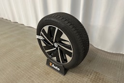 musta Volkswagen ID.7 2025 kuva 13.