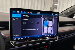 musta Volkswagen ID.7 2025 kuva 25.