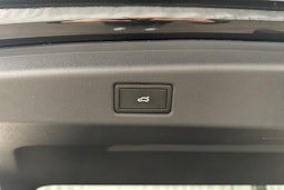 musta Volkswagen ID.7 2025 kuva 34.