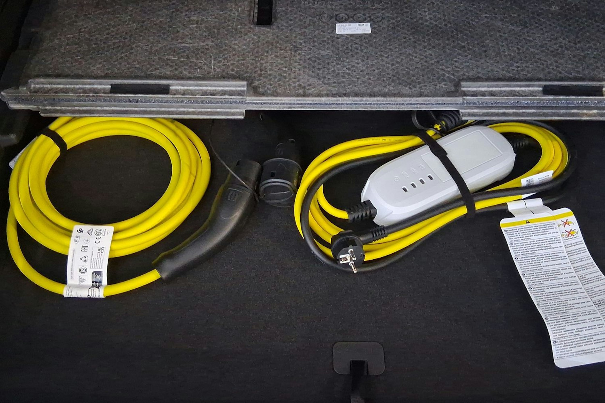 harmaa Volkswagen ID.7 2025 kuva 16.