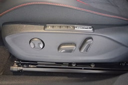 harmaa Volkswagen ID.7 2025 kuva 18.