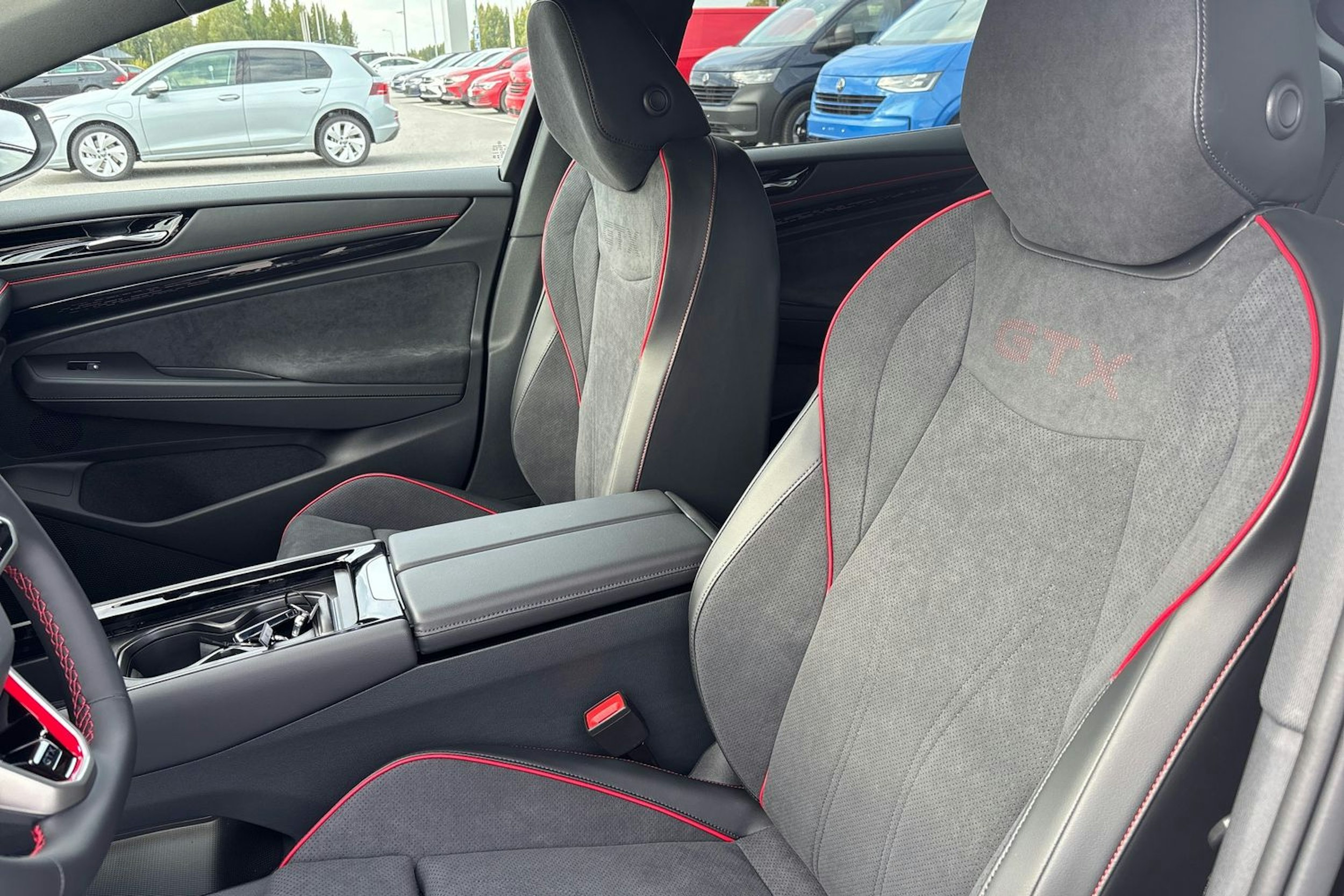 musta Volkswagen ID.7 2025 kuva 11.