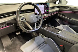 valkoinen Volkswagen ID.7 2025 kuva 10.