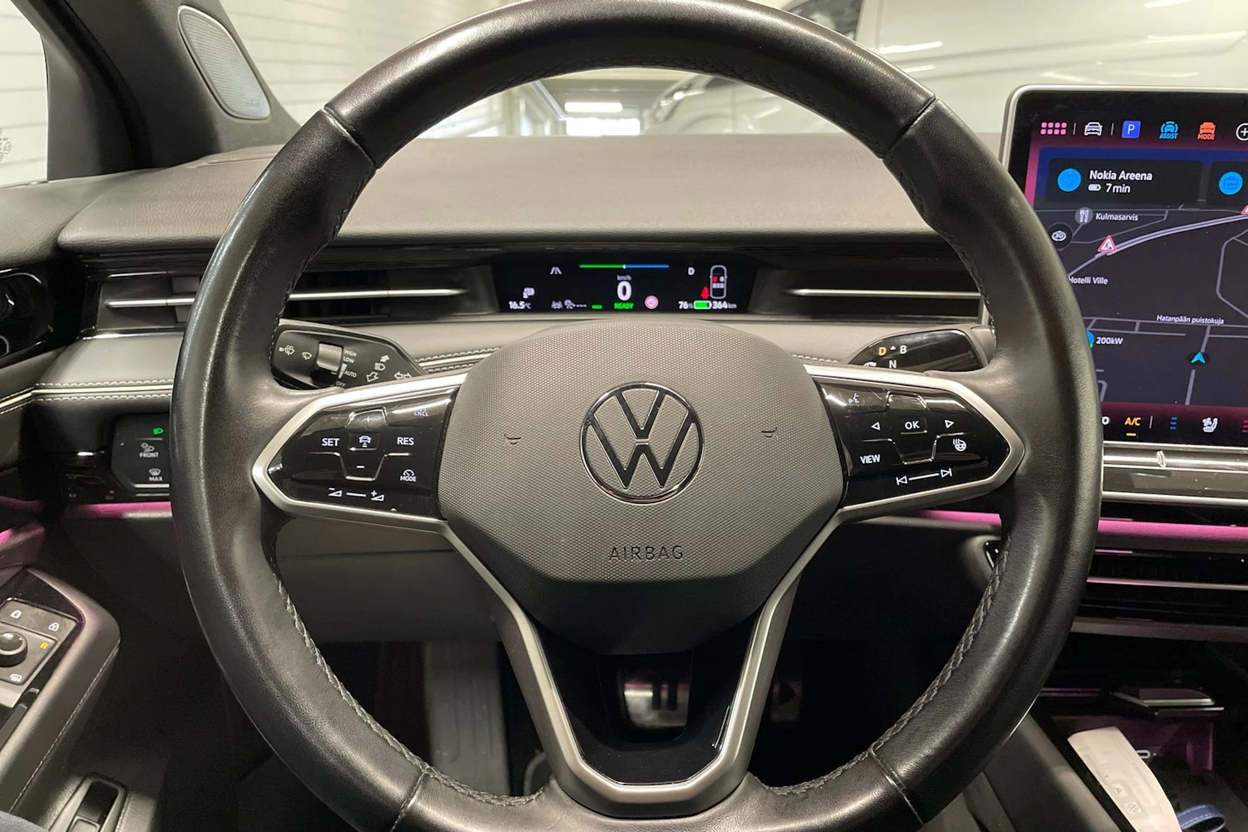 valkoinen Volkswagen ID.7 2025 kuva 21.