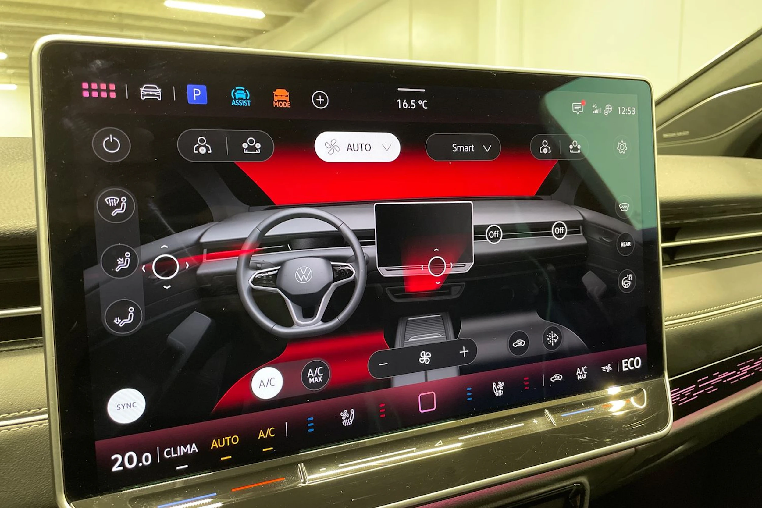 valkoinen Volkswagen ID.7 2025 kuva 30.