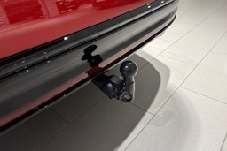 punainen Volkswagen ID.7 2025 kuva 14.