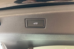 musta Volkswagen ID.7 2025 kuva 21.