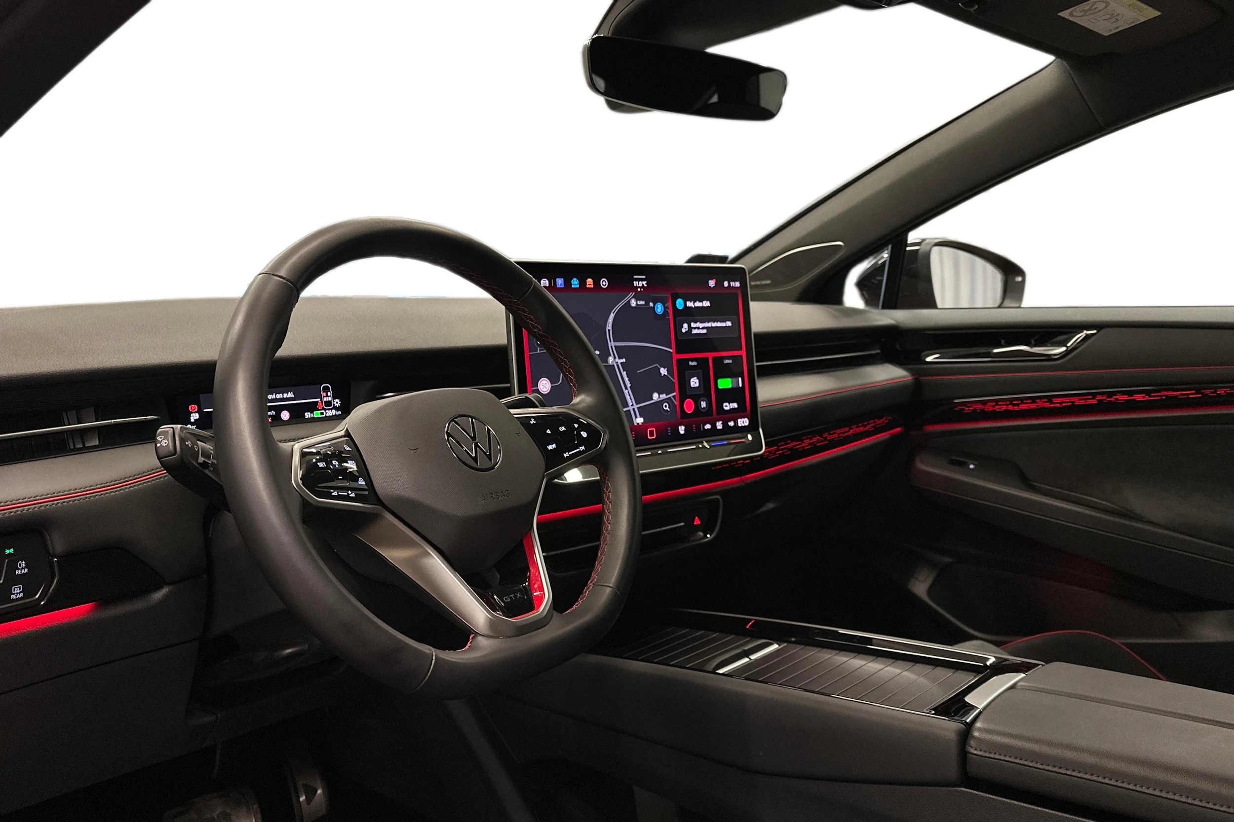 punainen Volkswagen ID.7 2025 kuva 6.