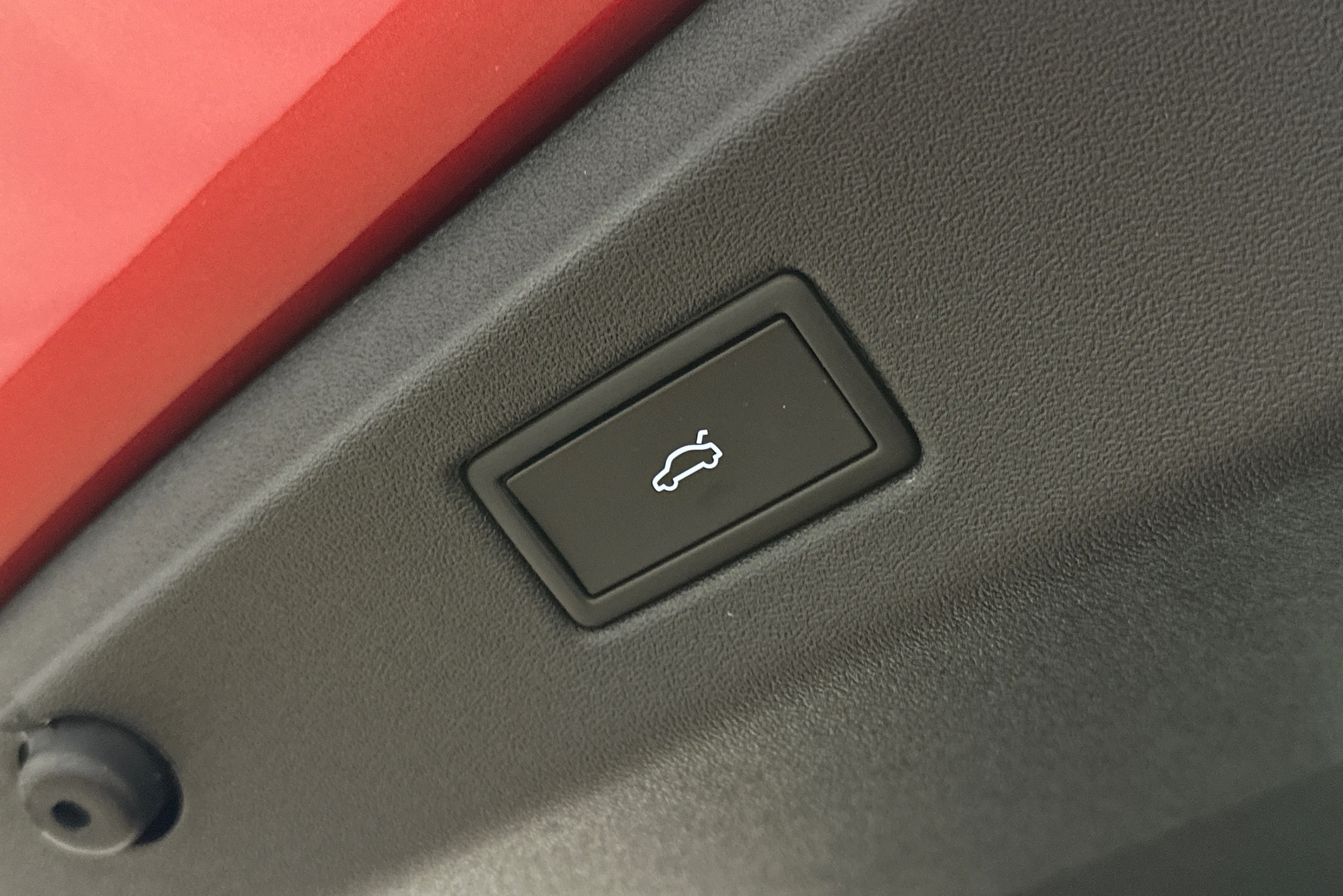 punainen Volkswagen ID.7 2025 kuva 12.