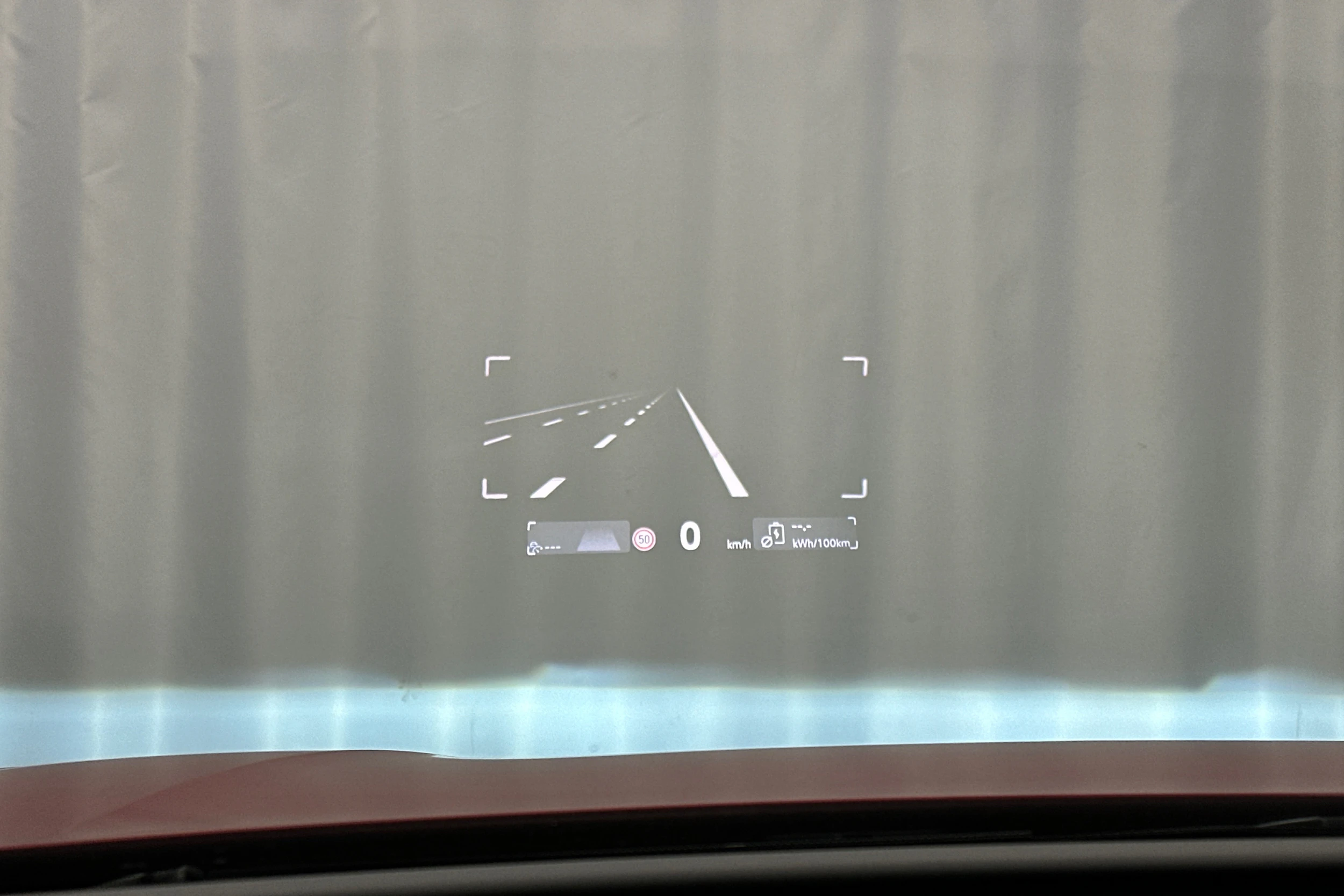 punainen Volkswagen ID.7 2025 kuva 22.