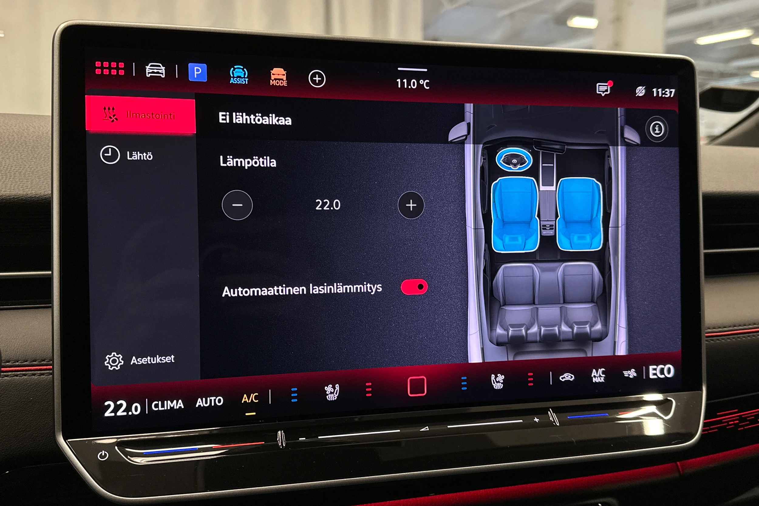 punainen Volkswagen ID.7 2025 kuva 27.