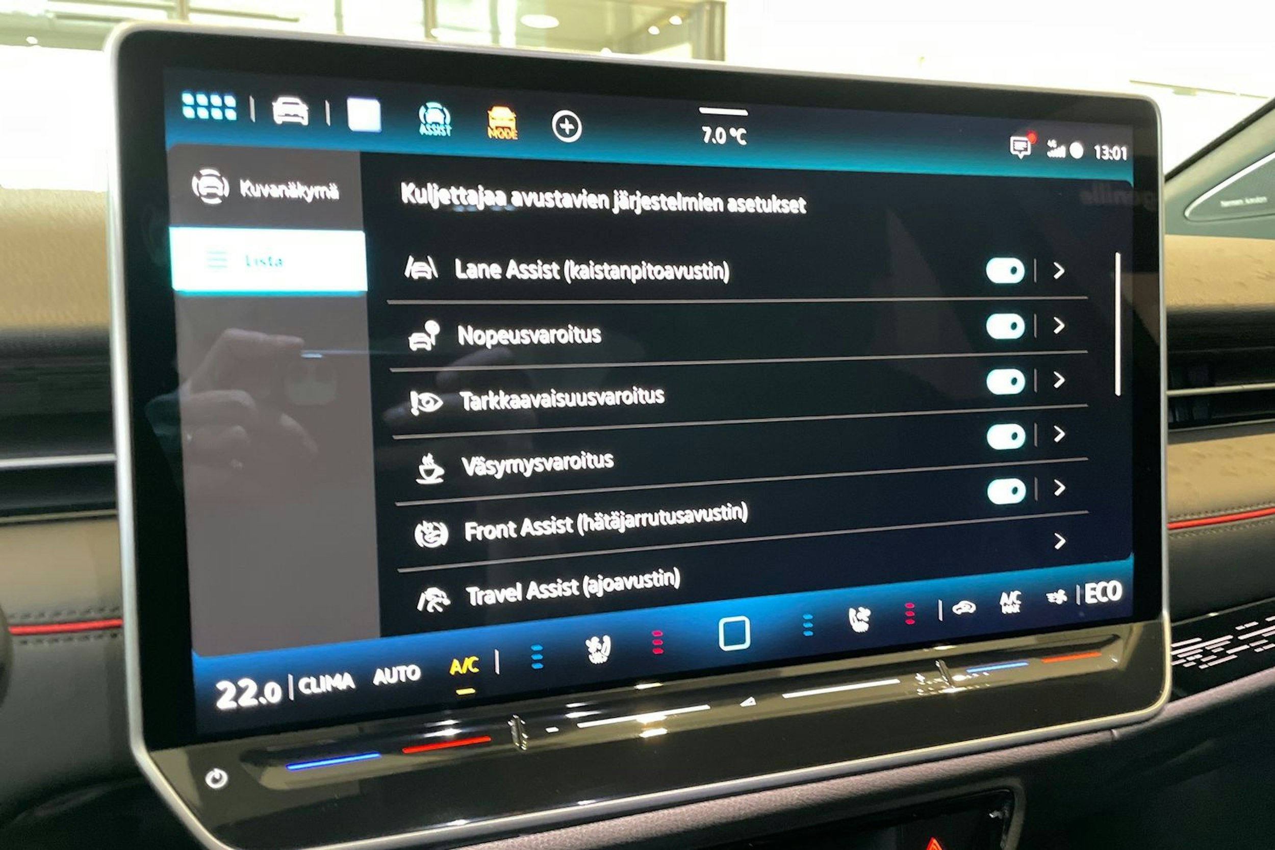 harmaa Volkswagen ID.7 2025 kuva 14.