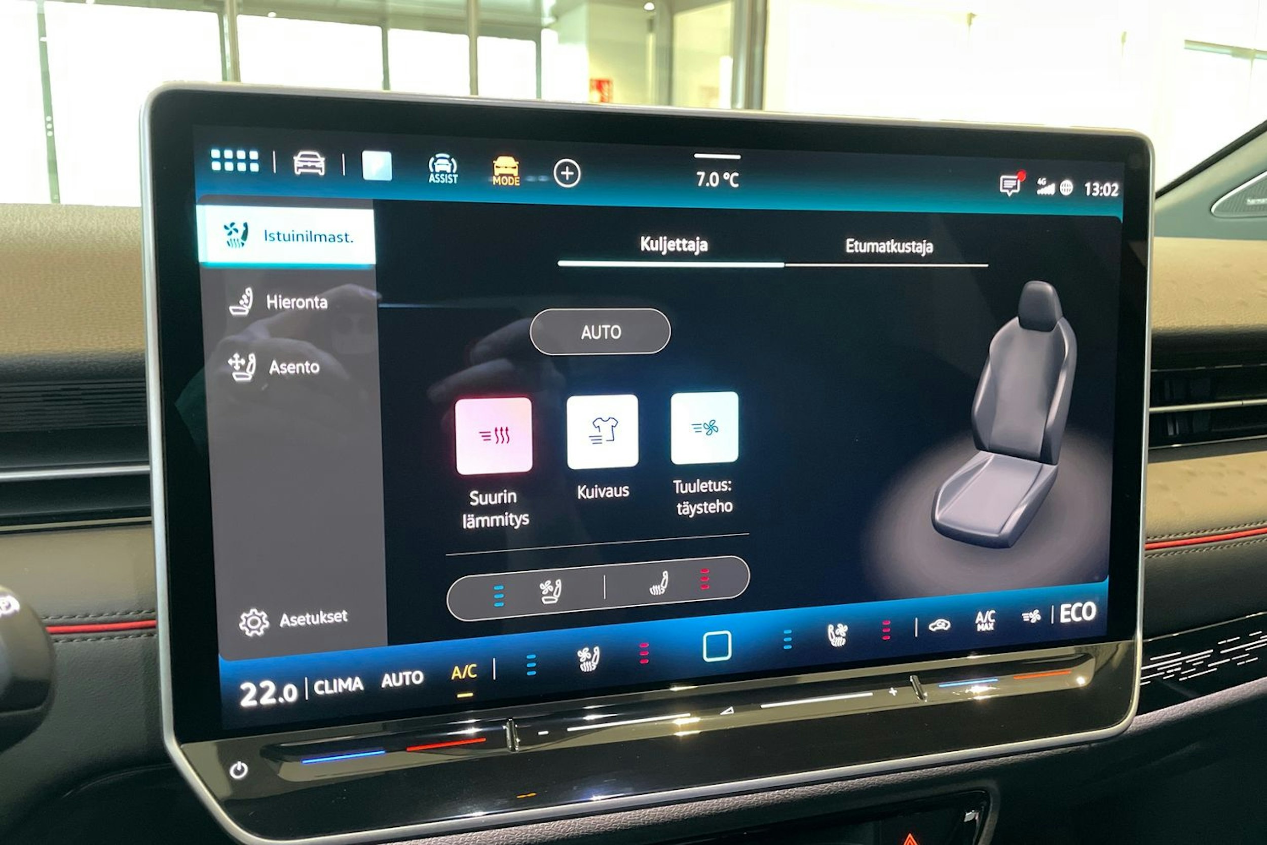 harmaa Volkswagen ID.7 2025 kuva 18.