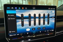 harmaa Volkswagen ID.7 2025 kuva 19.