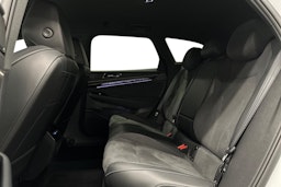 valkoinen Volkswagen ID.7 2025 kuva 10.