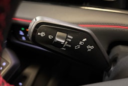 met. harmaa Volkswagen ID.7 2025 kuva 13.