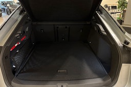 met. harmaa Volkswagen ID.7 2025 kuva 21.