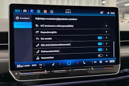 sininen Volkswagen ID.7 2025 kuva 29.