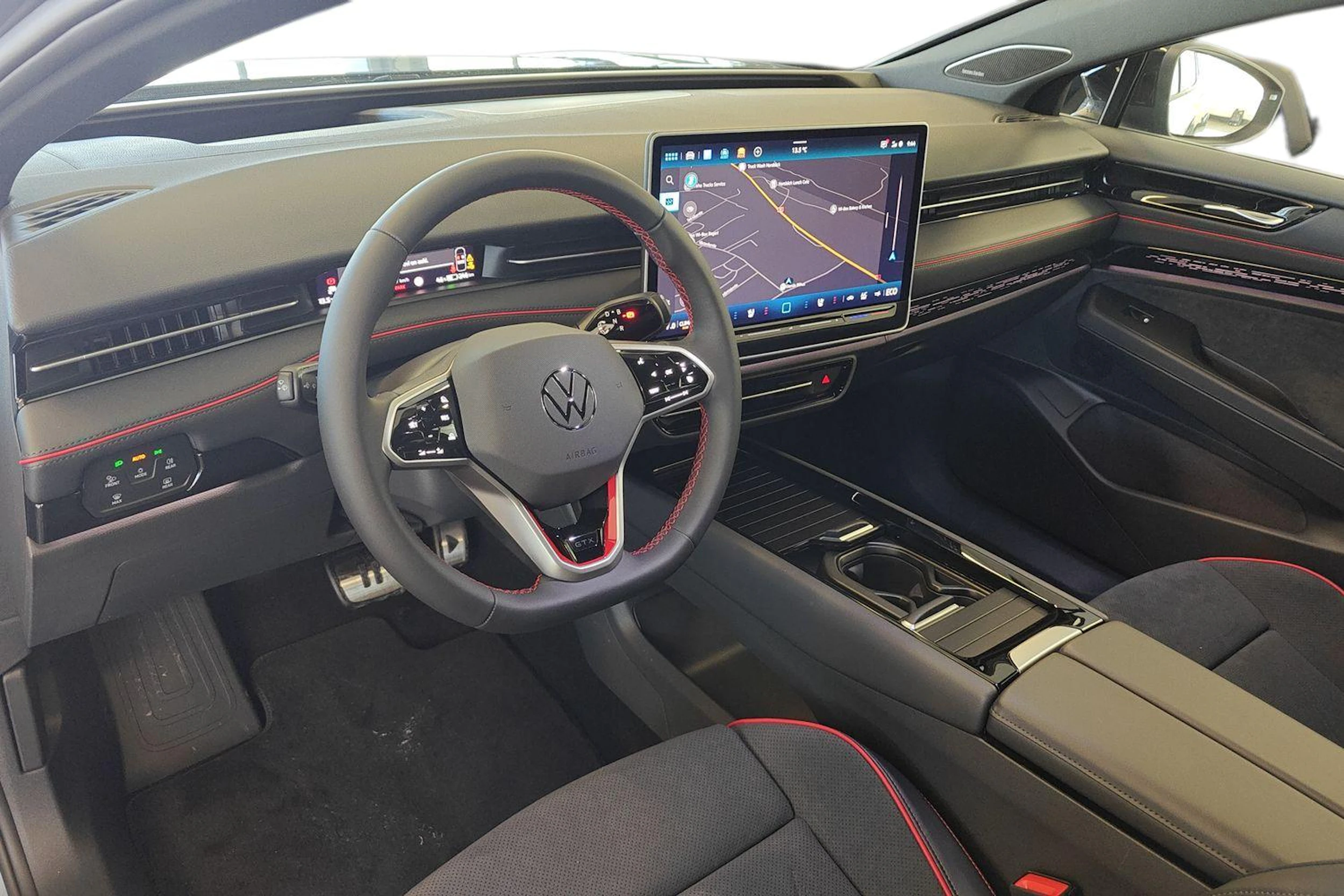 sininen Volkswagen ID.7 2025 kuva 8.