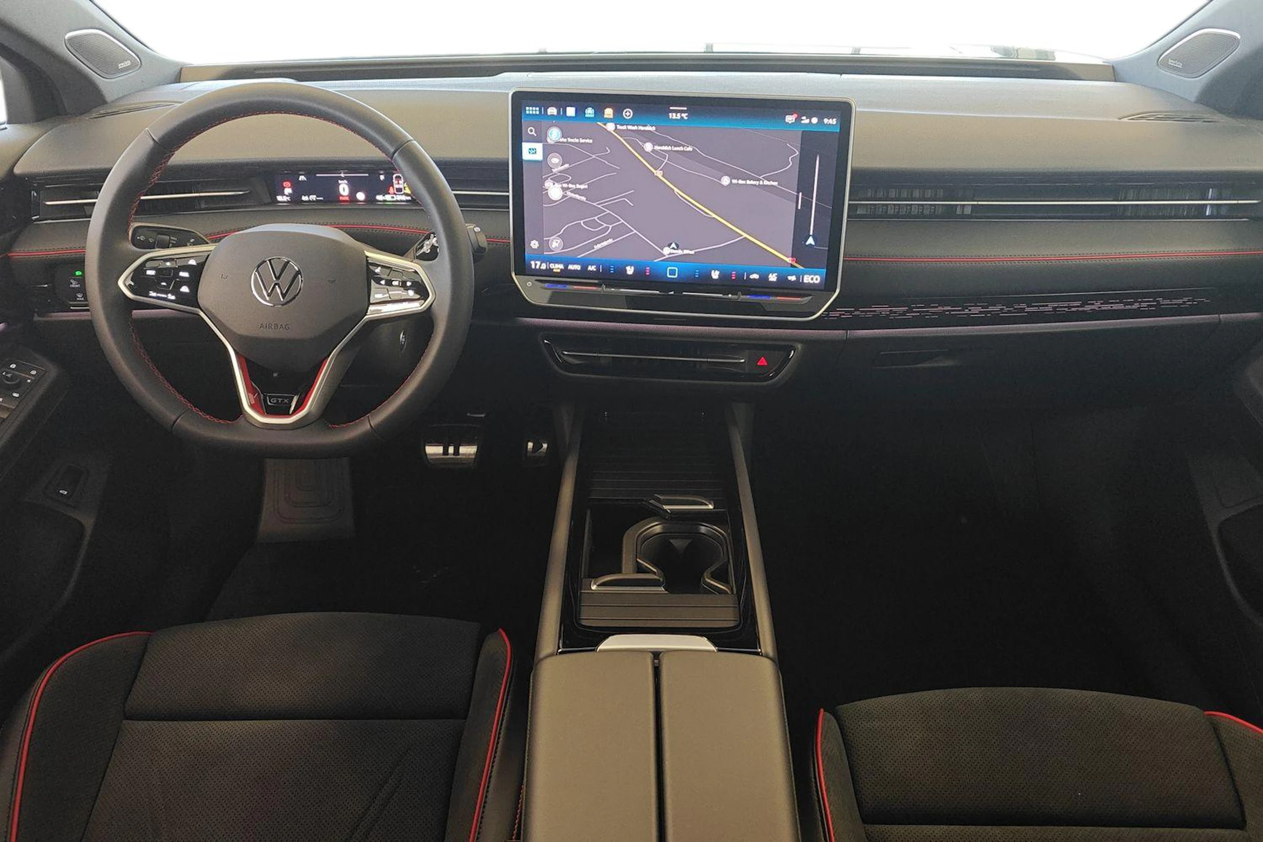 sininen Volkswagen ID.7 2025 kuva 9.