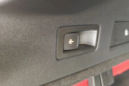 sininen Volkswagen ID.7 2025 kuva 15.