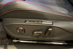 musta Volkswagen ID.7 2025 kuva 25.