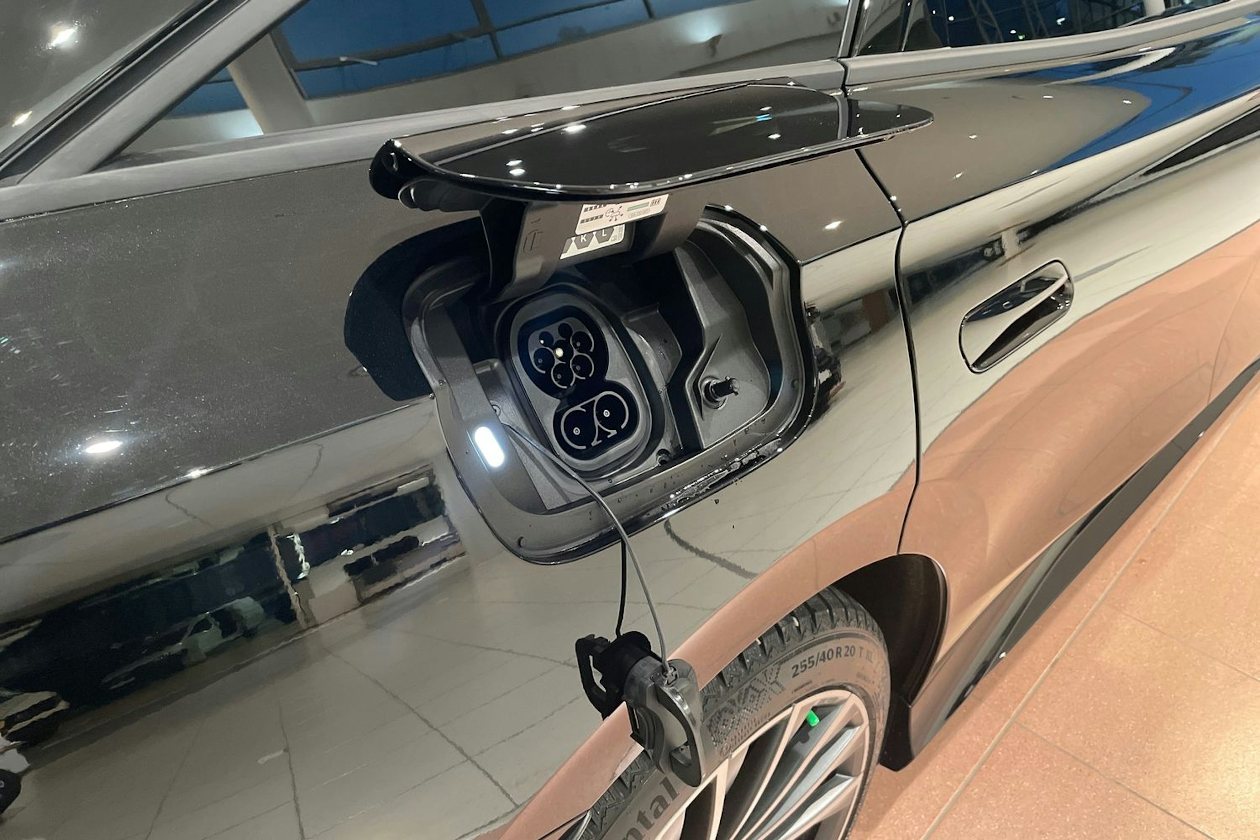 musta Volkswagen ID.7 2025 kuva 26.