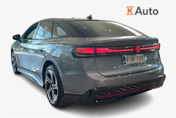 sininen Volkswagen ID.7 2025 kuva 2.