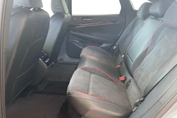 sininen Volkswagen ID.7 2025 kuva 8.