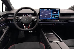 met. punainen Volkswagen ID.7 2025 kuva 7.