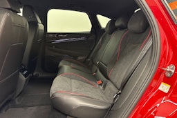 met. punainen Volkswagen ID.7 2025 kuva 11.