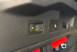 met. punainen Volkswagen ID.7 2025 kuva 34.