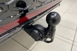 punainen Volkswagen ID.7 2025 kuva 14.